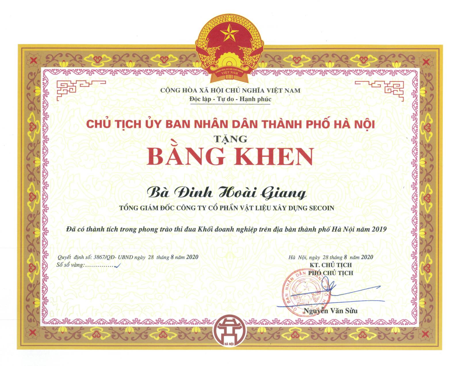 Chúc mừng Bà Đinh Hoài Giang nhận được bằng khen từ UBND TP.Hà Nội