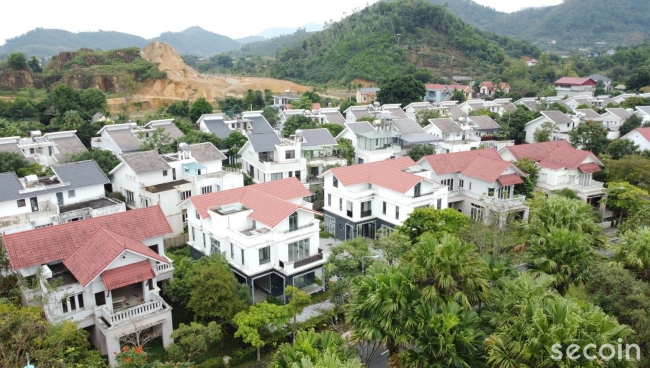 Ngói Màu Secoin – Điểm Nhấn Sang Trọng Tại Dự Án Xanh Villas