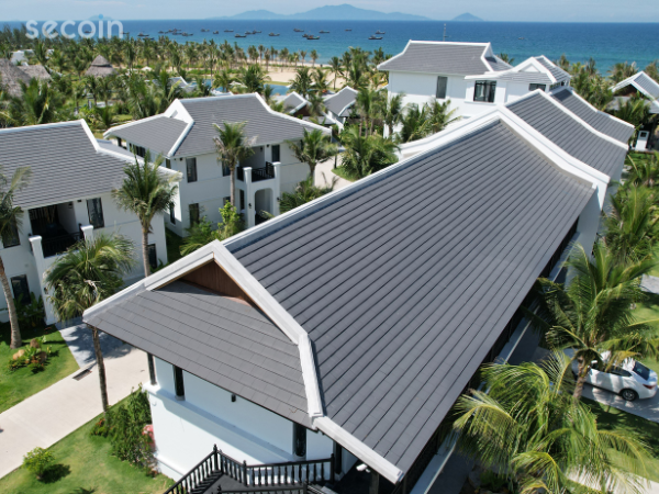 Experience in choosing durable and beautiful roof tiles