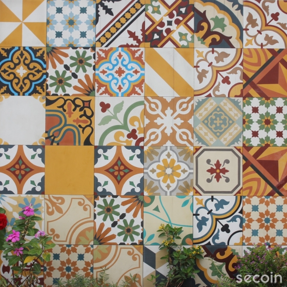 Autumn-sunshine-with-Secoin-Artistic-Tiles-and-yellow-patchwork