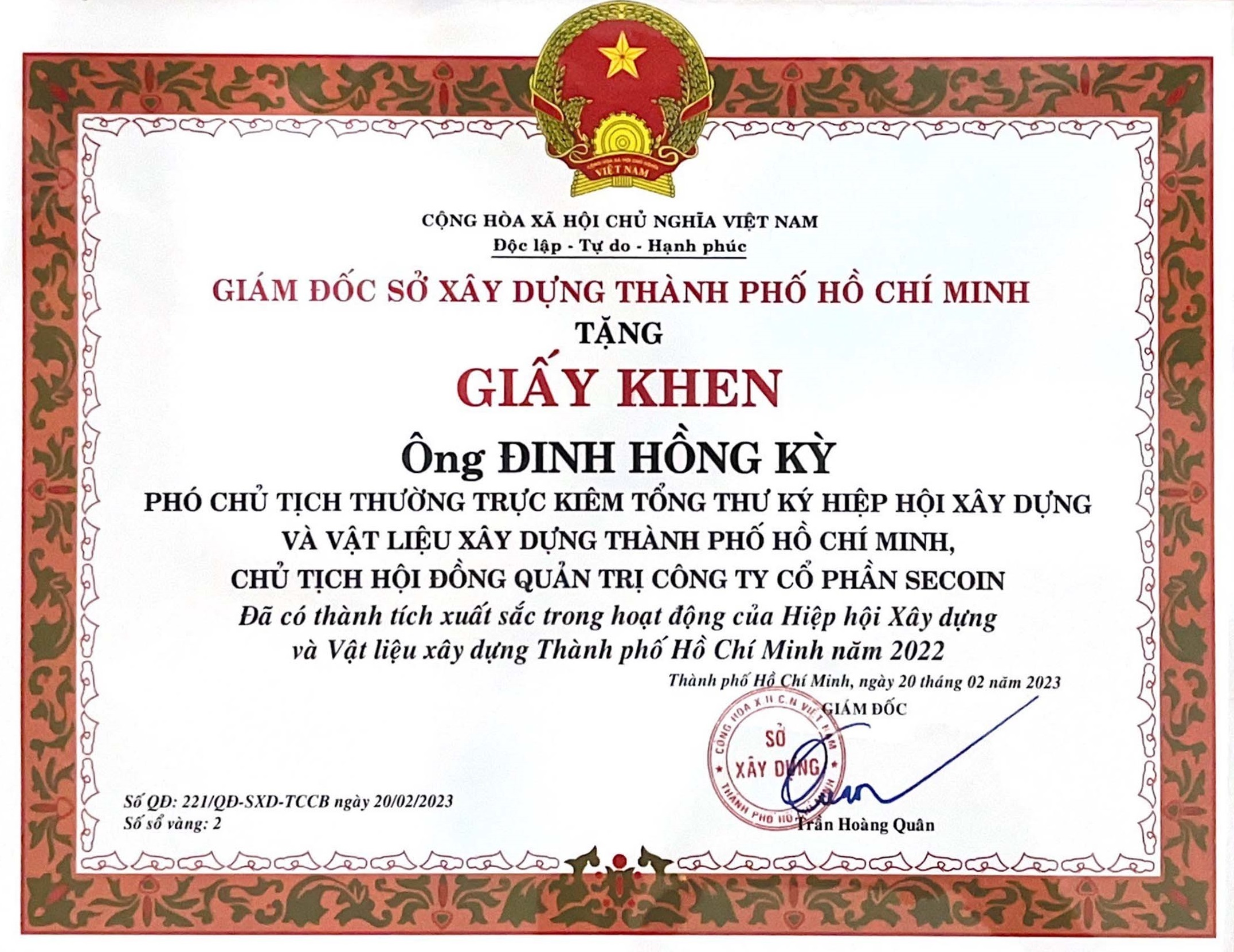 Ông Đinh Hồng Kỳ - Chủ tịch Secoin được trao tặng giấy khen của Sở Xây dựng Thành phố Hồ Chí Minh đã có thành tích xuất sắc trong năm 2022.