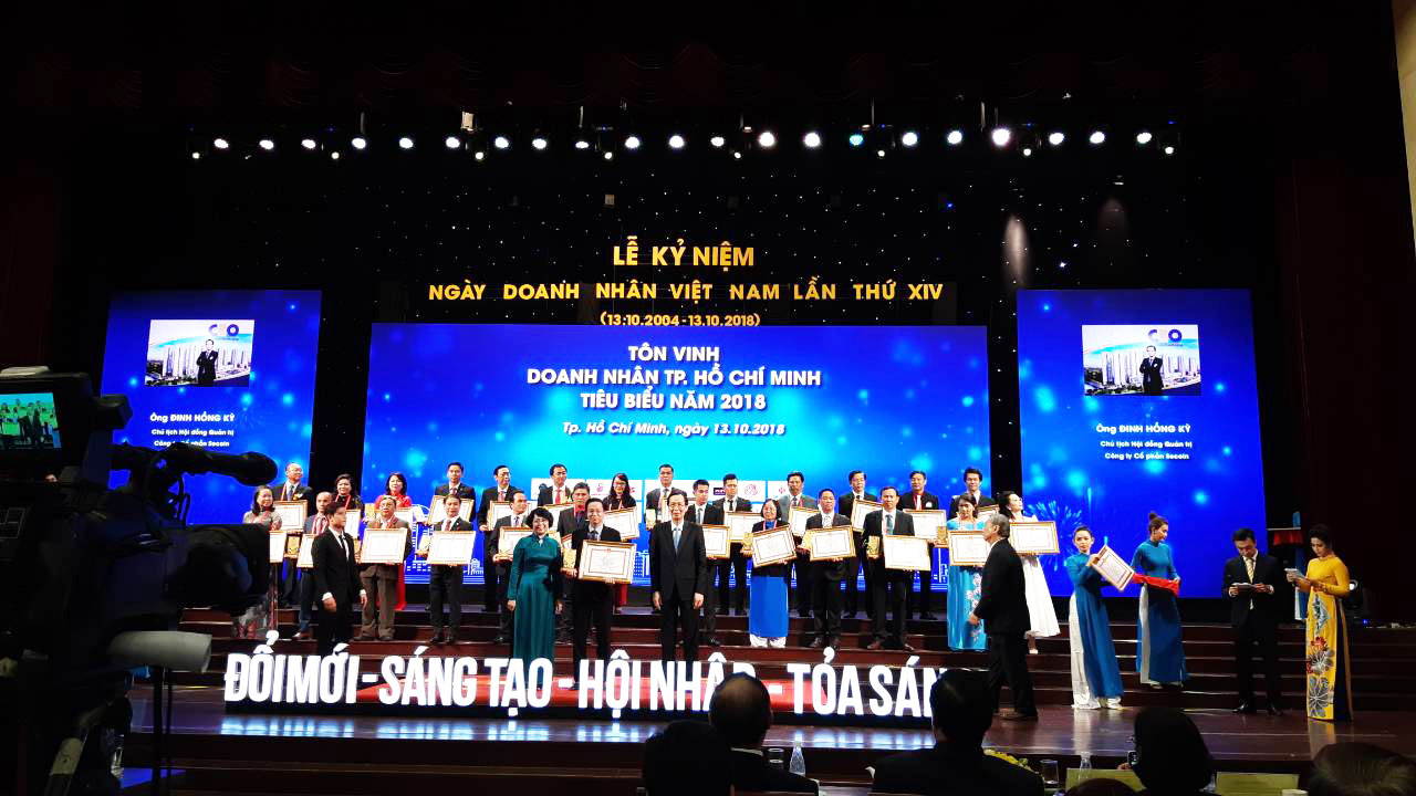 Chúc mừng Ông Đinh Hồng Kỳ nhân danh hiệu Doanh nhân tiêu biểu TP. Hồ Chí Minh 2018