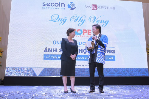 Chương trình từ thiện nhân lễ kỷ niệm 30 năm Secoin tại Hà Nội và TP Hồ Chí Minh